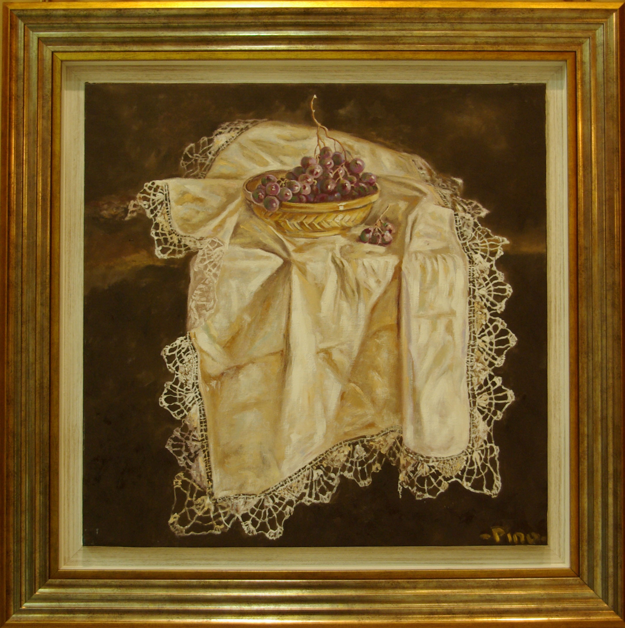 Cloth with grapes