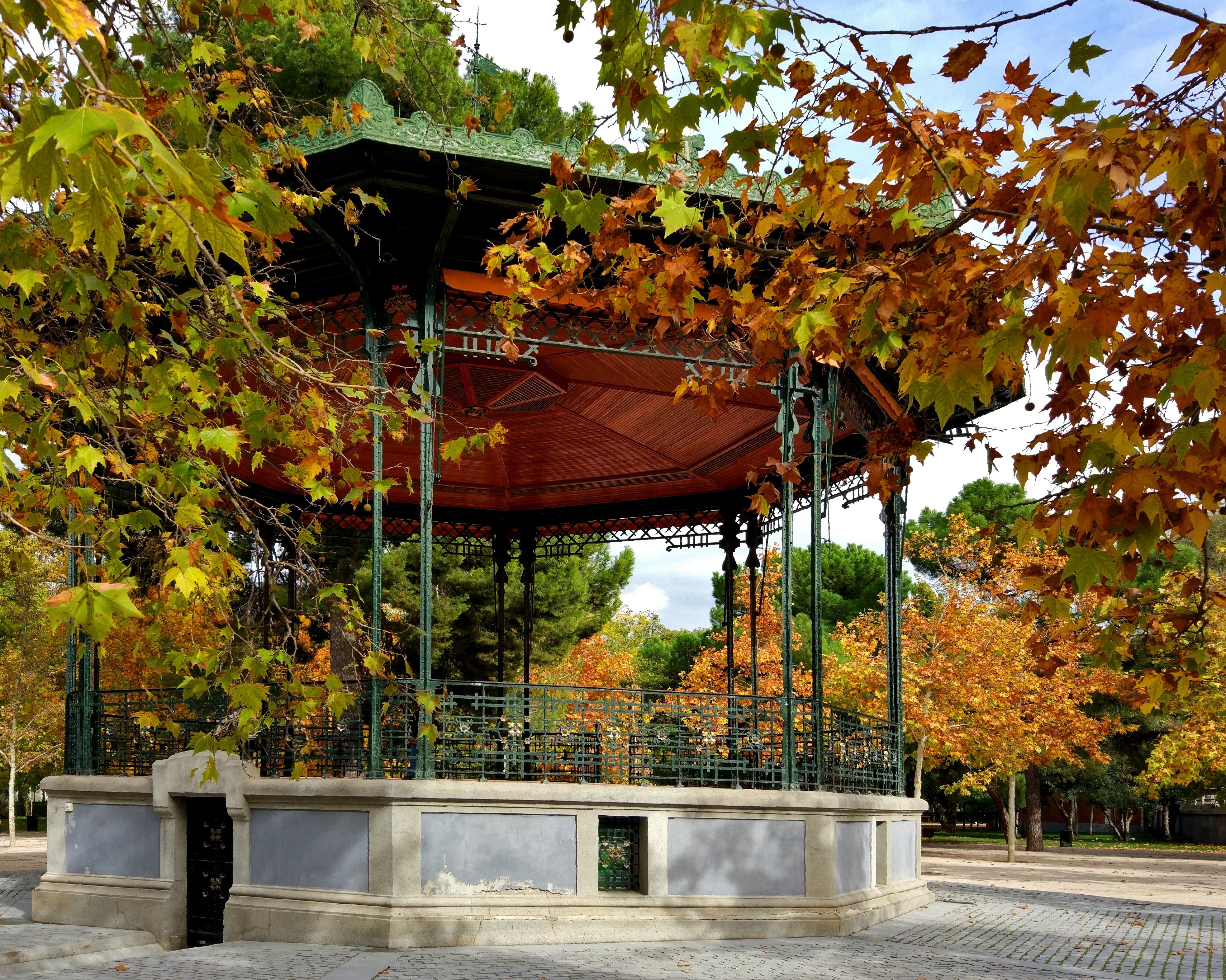 Autumn, music kiosk in Madrid's Retiro Park