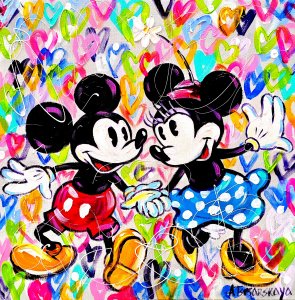 Mickey and Minnie mouse in love