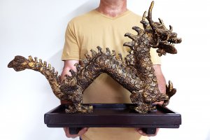 Escultura Dragón Muschu