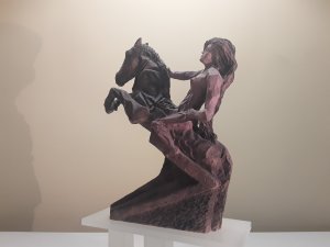 Mujer a caballo