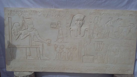 Relief: The vineyard and wine in ancient Egypt.