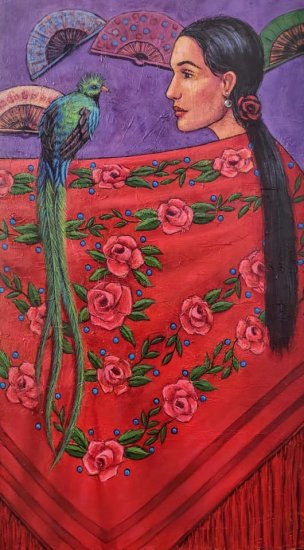 Mujer latinoamericana con Quetzal