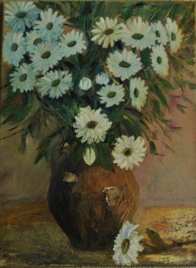 Vase with Daisies